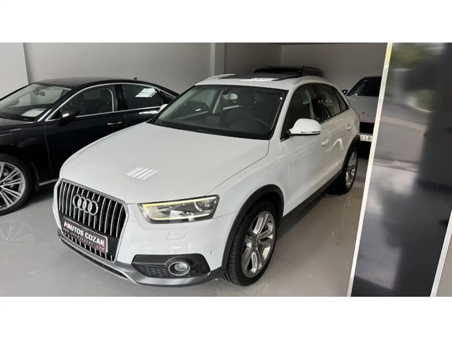 Audi Q3 2.0TDI Attraction quattro S-Tronic Blanco - 1