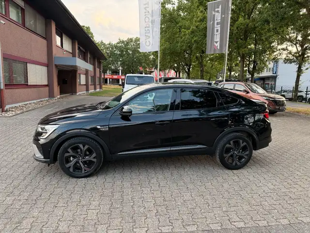 Renault Arkana view 3