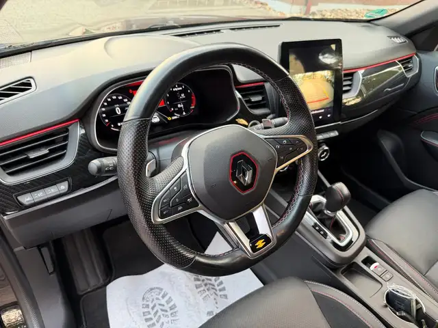 Renault Arkana view 13