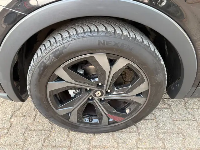 Renault Arkana view 11