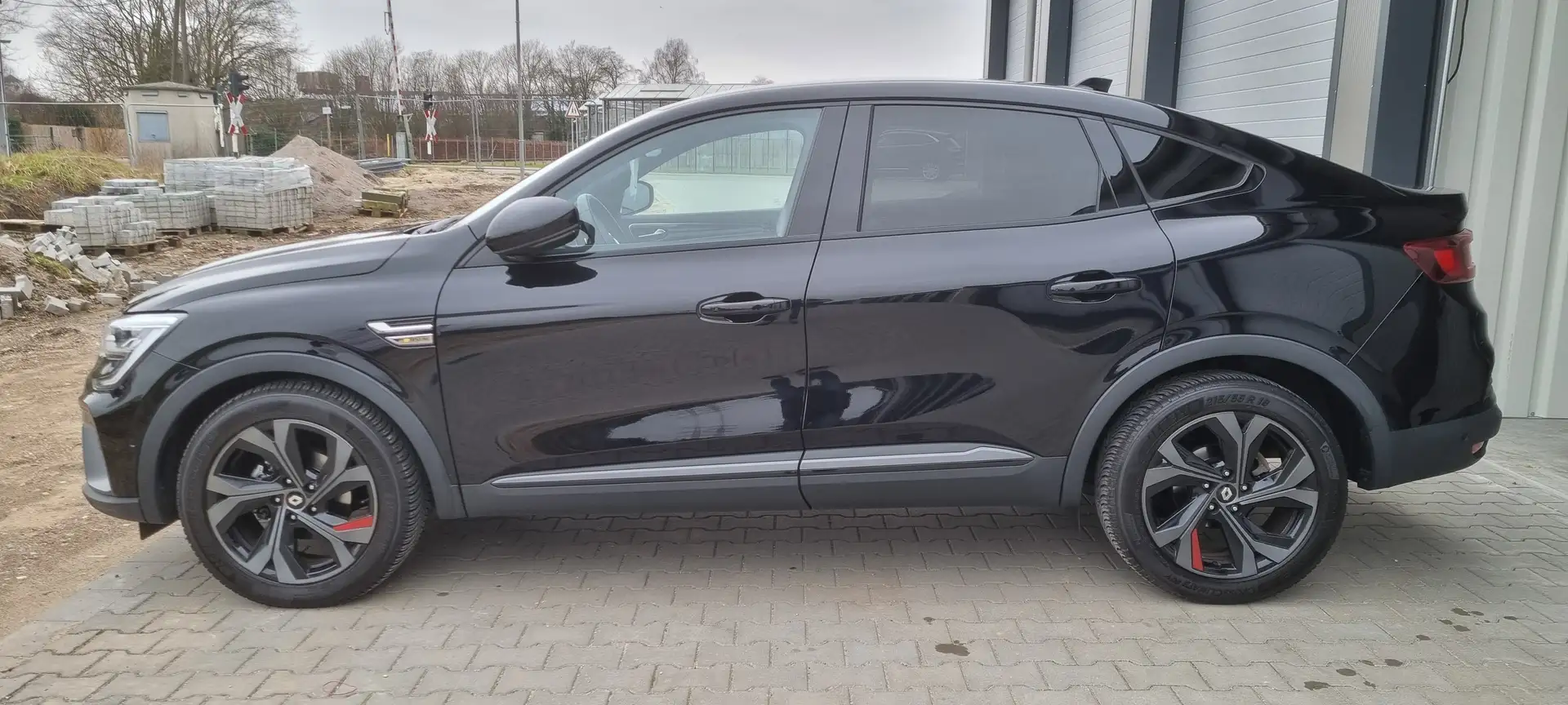 Renault Arkana Arkana TCe 140 EDC R.S. LINE Schwarz - 2