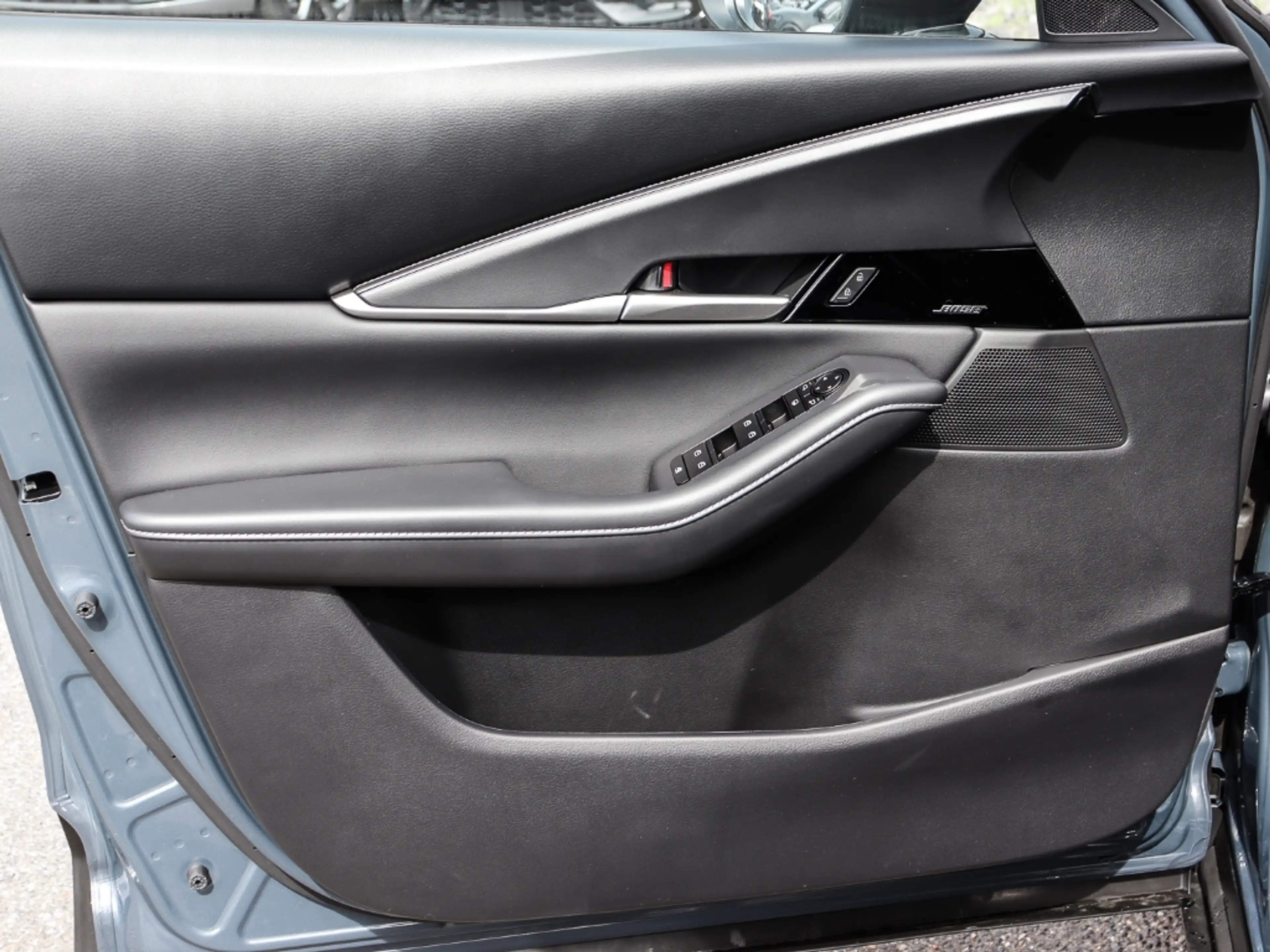 Mazda CX-30 Makoto 2027 2.5L e-SKYACTIV-G 140PS 6AT FWD BOSE L — photo 10