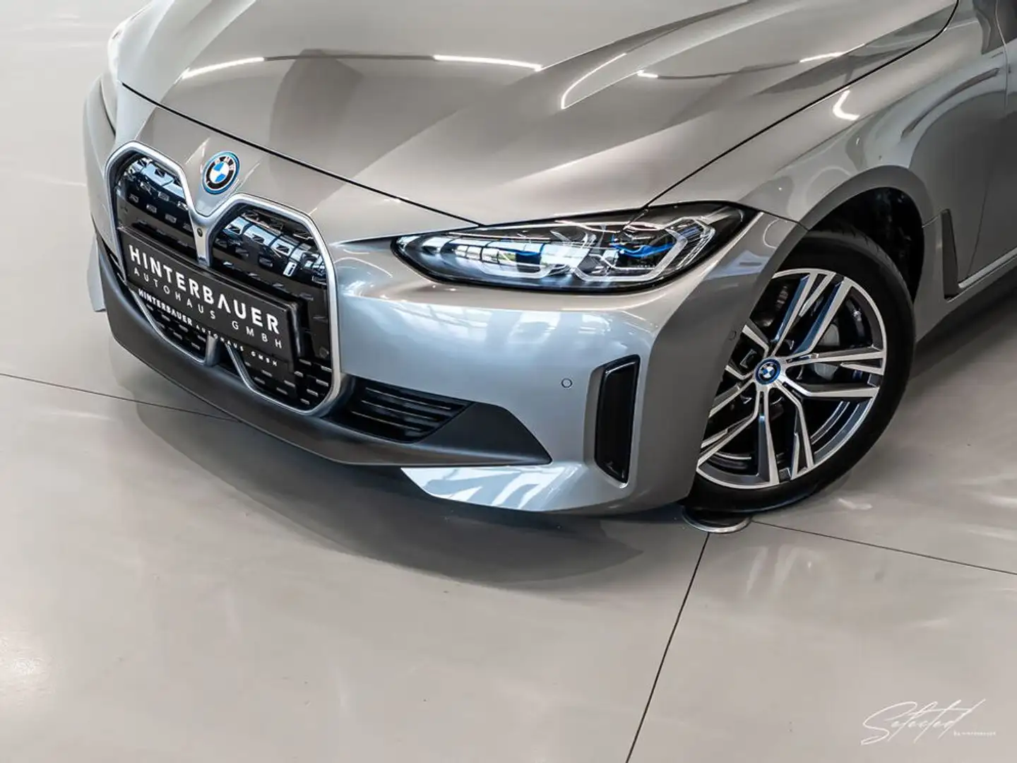 BMW i4 eDrive40*HK*LASER*HEAD-UP*BMWLIVECOCKPIT* Grau - 2