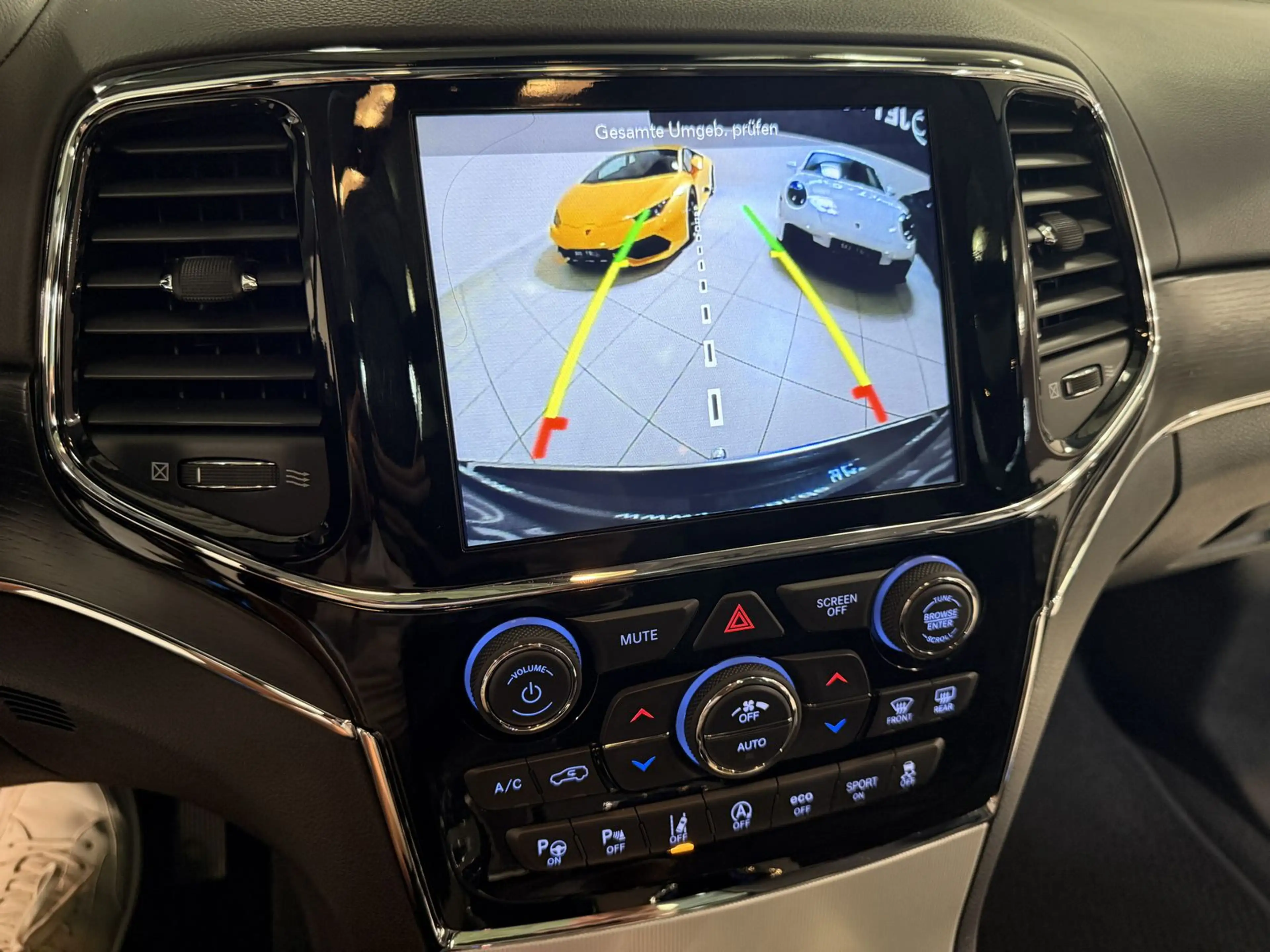 Jeep Grand Cherokee 3.0 CRD Summit — photo 15