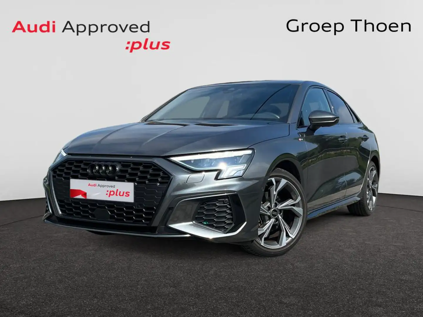 Audi A3 Sedan Audi A3 Sedan S line 30 TFSI 81(110) kW(PS)  Gris - 1
