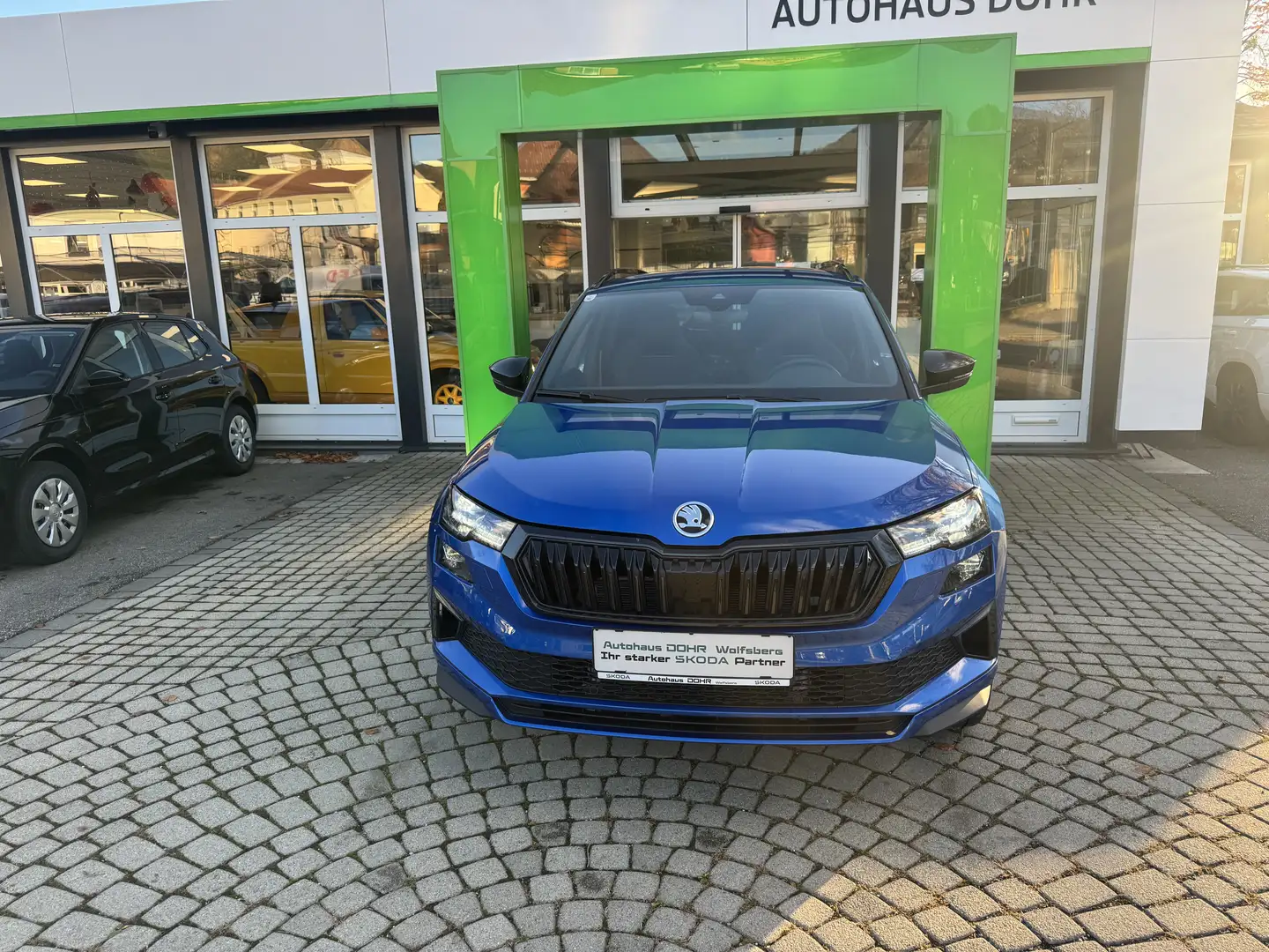 Skoda Karoq Sportline 4x4 Blau - 2