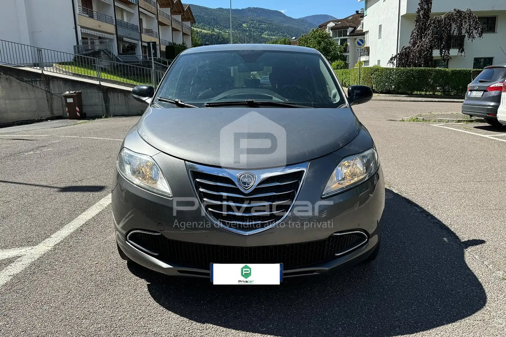 Lancia Ypsilon Ypsilon 1.3 MJT 16V 95 CV 5 porte S&S Silver Argent - 2