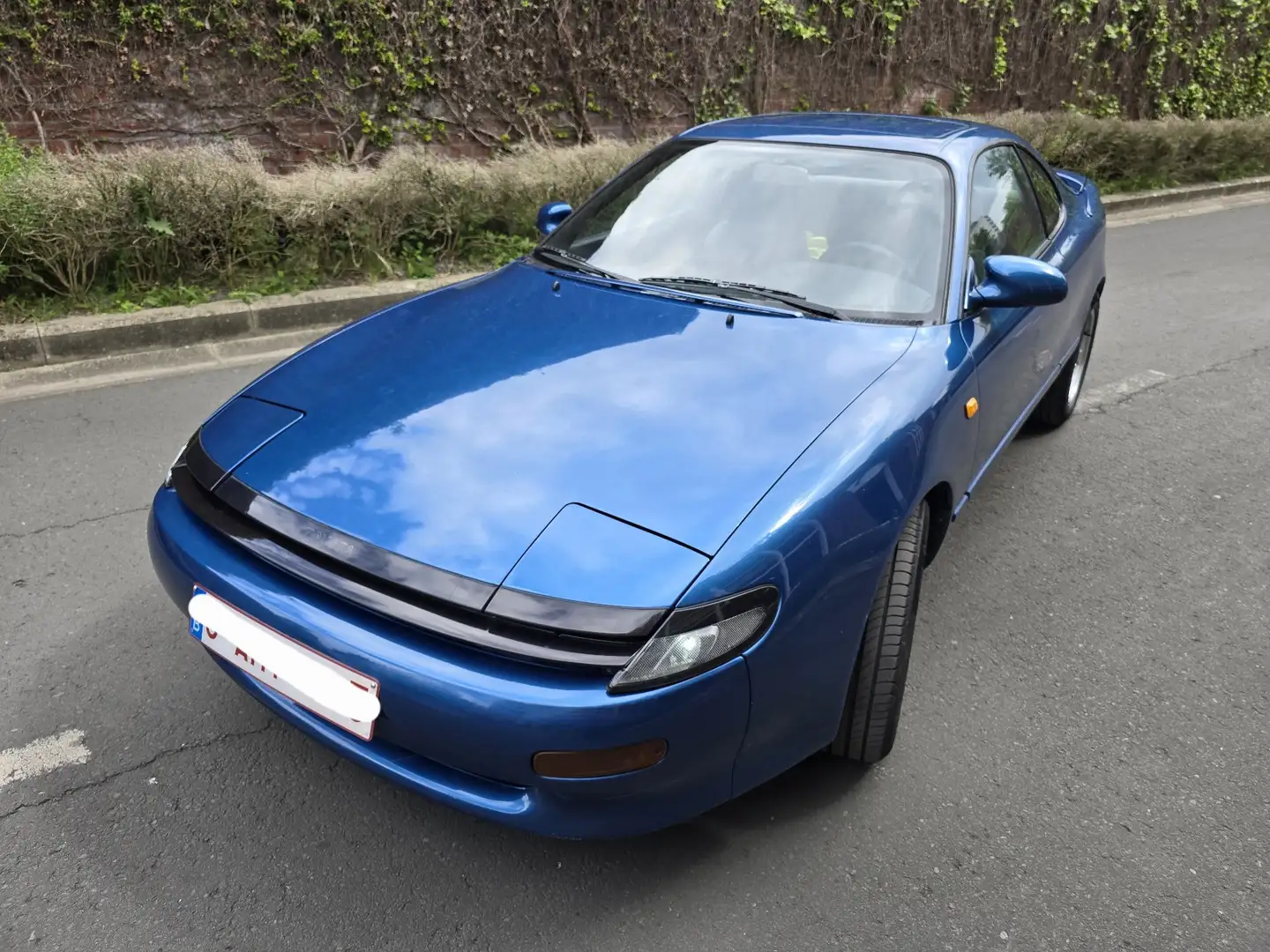 Toyota Celica 2.0 GT-I  ABS et Toit Ouvrant - 2