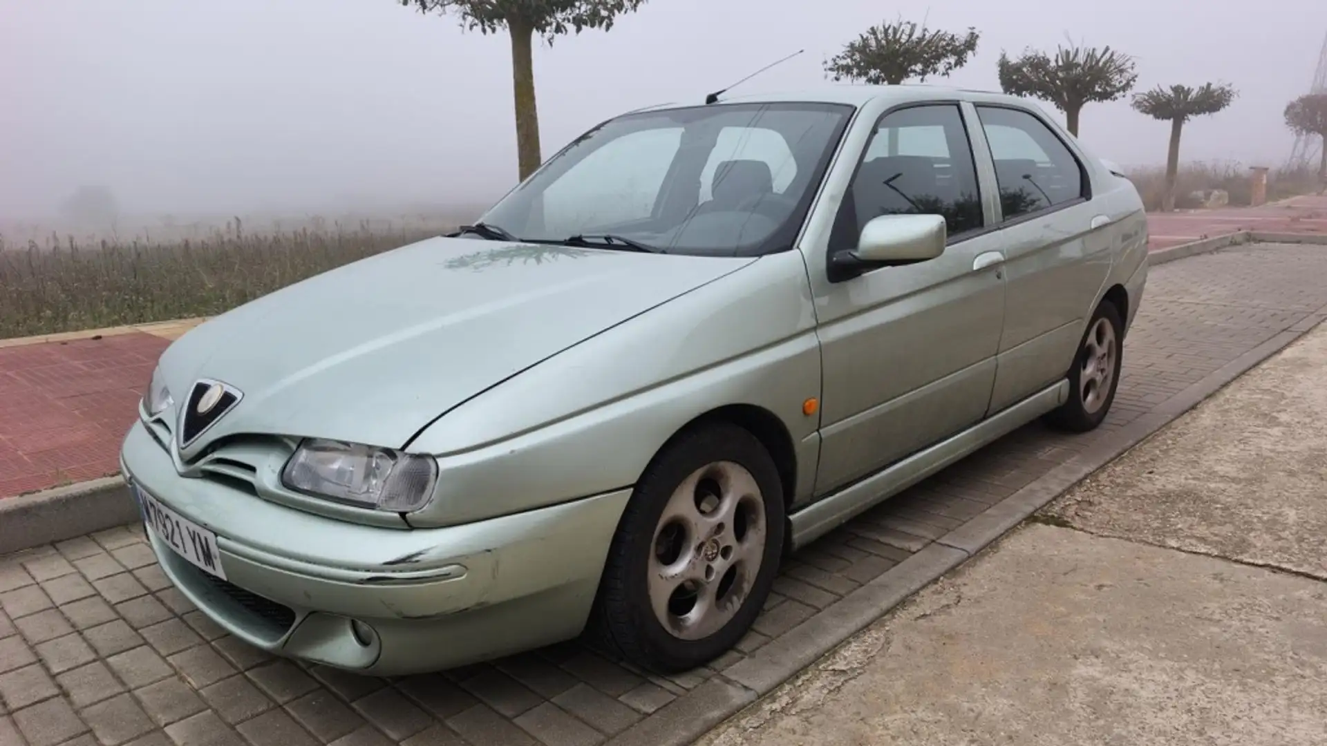 Alfa Romeo 146 1.9 JTD Groen - 1