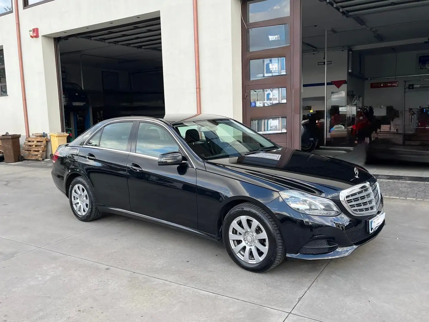Mercedes-Benz 200 Mercedes Benz classe E 200 Bluetec - 2
