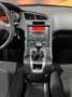 Peugeot 5008 Premium*7-Sitzer*Panorama*AHK*Klima*Tempoma Grau - thumbnail 18
