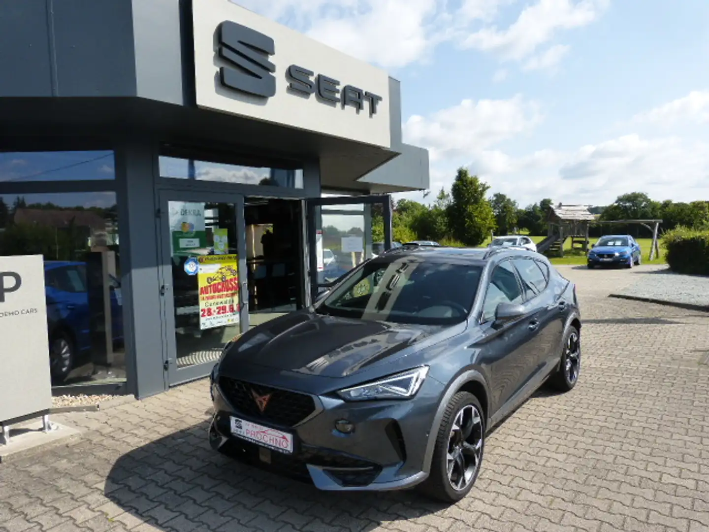 CUPRA Formentor Formentor 1.5 TSI DSG 150 PS Gris - 1