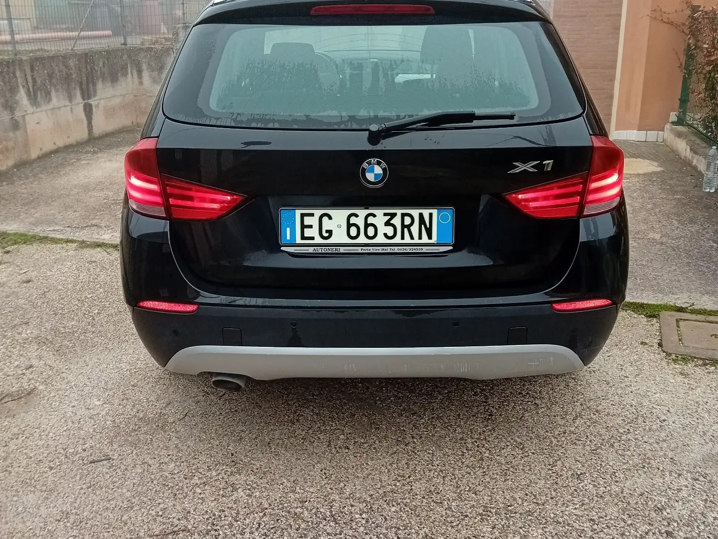 BMW X1 xdrive18d Чорний - 1