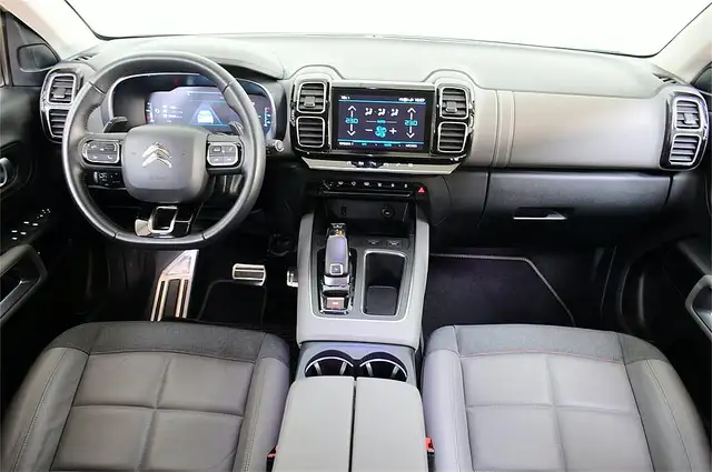 Citroen C5 Aircross view 5