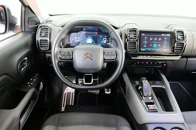 Citroen C5 Aircross view 12