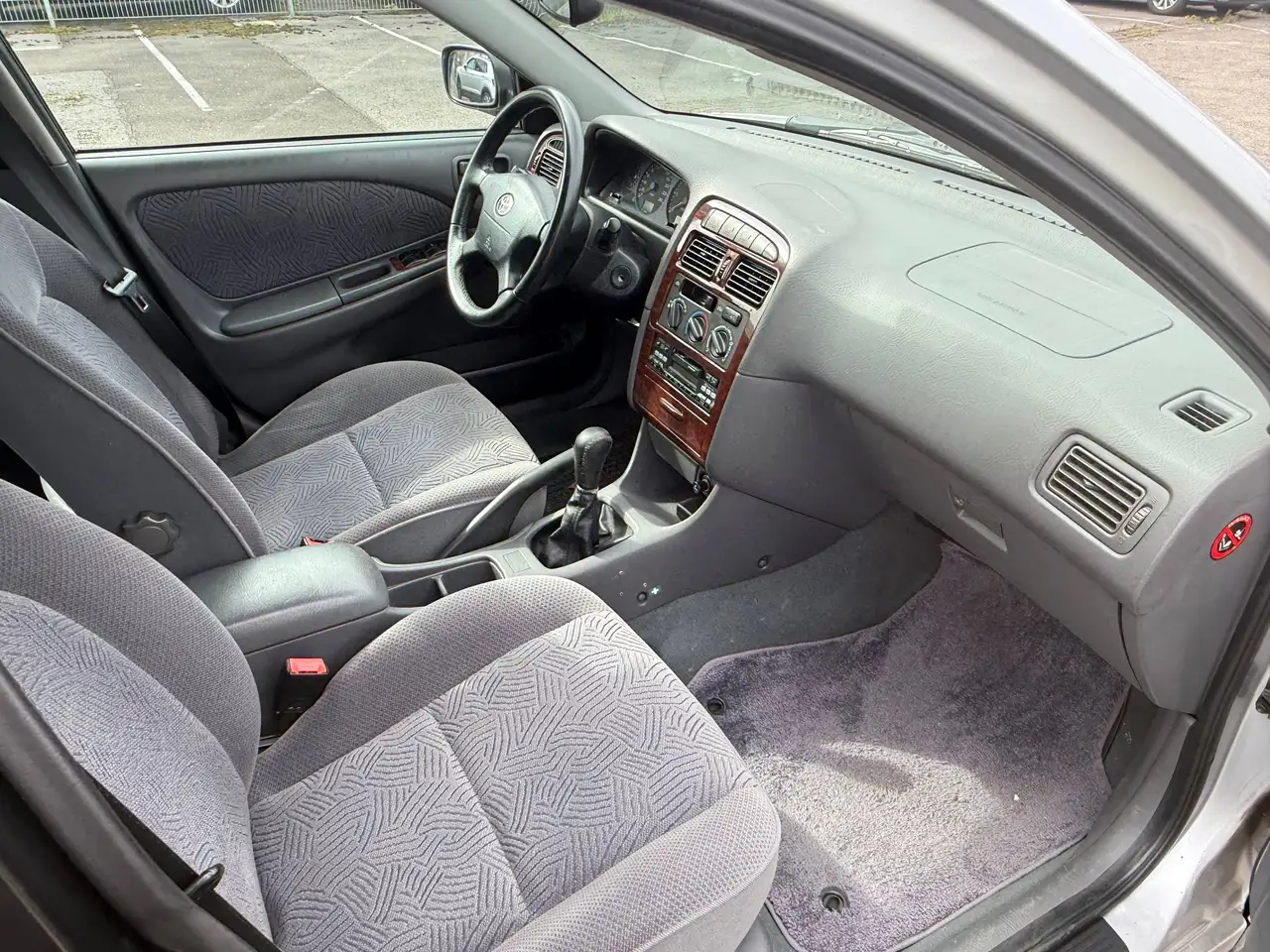 Toyota Avensis, foto 10