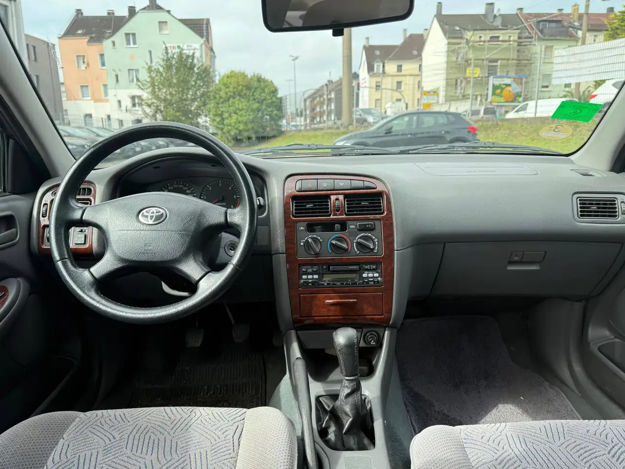 Toyota Avensis, foto 9