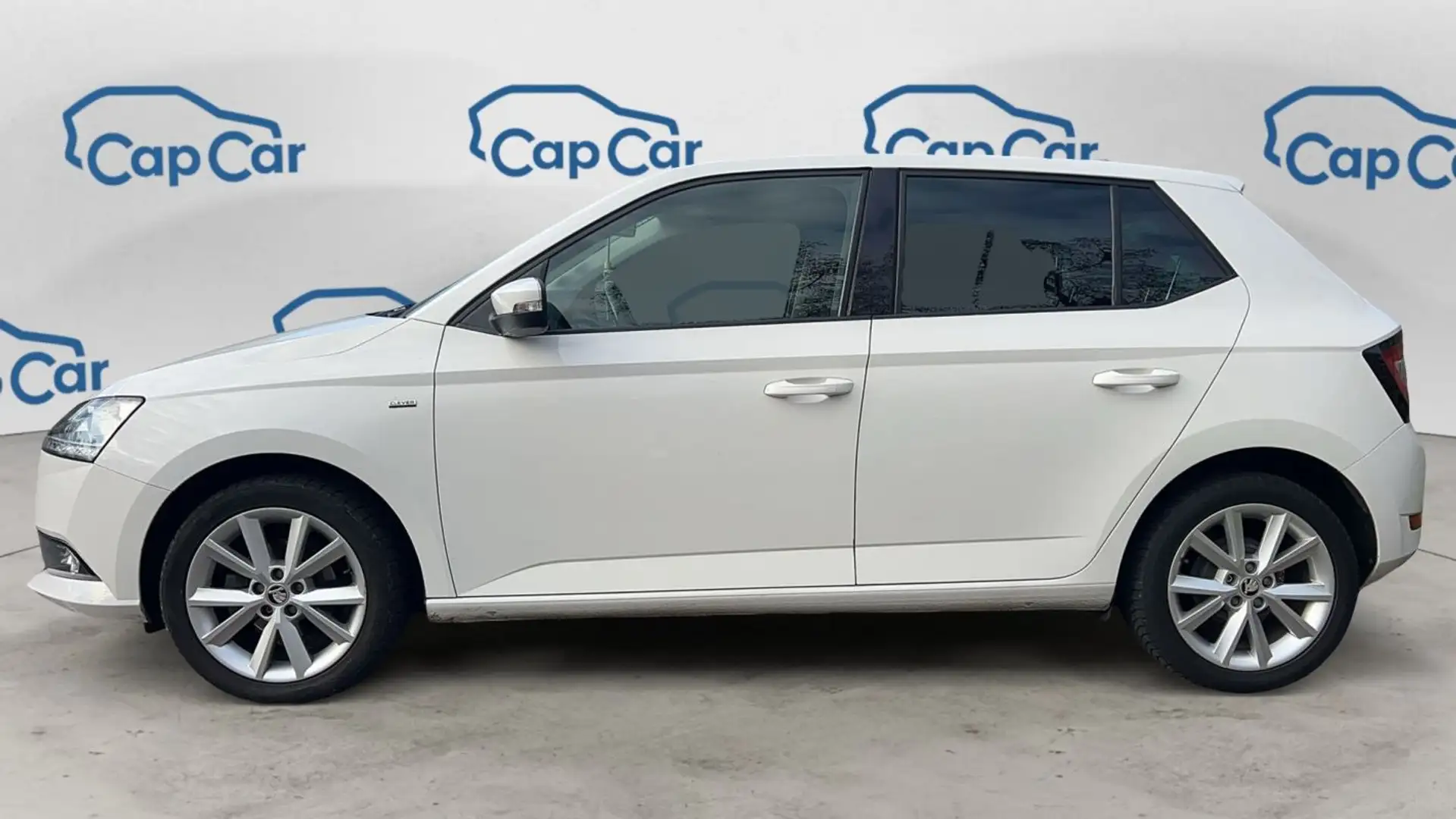 Skoda Fabia 1.0 MPI 75 Clever Blanc - 2