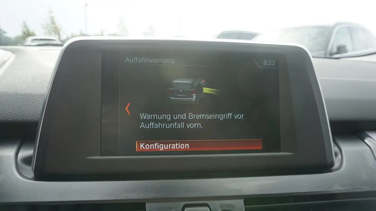 BMW 218 d Active Tourer Kamera+SHZ+Klimaaut.+BT+ZV+FH, миниатюра 17