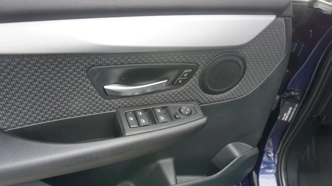BMW 218 d Active Tourer Kamera+SHZ+Klimaaut.+BT+ZV+FH, миниатюра 22