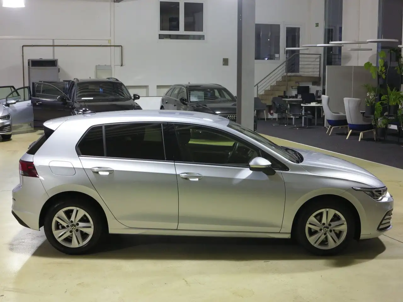 Volkswagen Golf VIII 2.0 TDI SCR Life Navi ACC DAB RFK, миниатюра 13