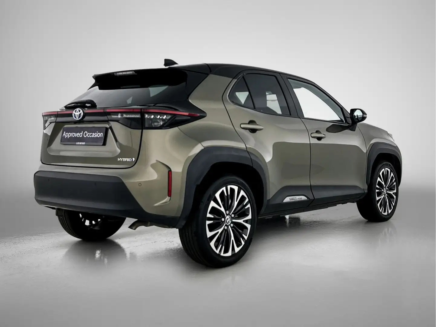 Toyota Yaris Cross 1.5 Hybrid Executive | Blind spot | Electrische ac Bruin - 2