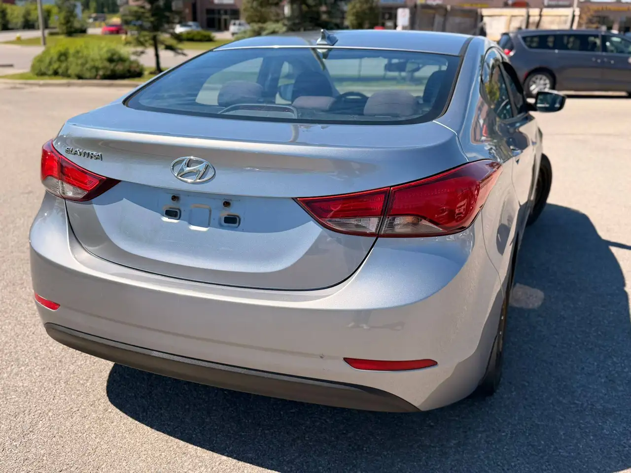 Hyundai ELANTRA снимка Hyundai ELANTRA