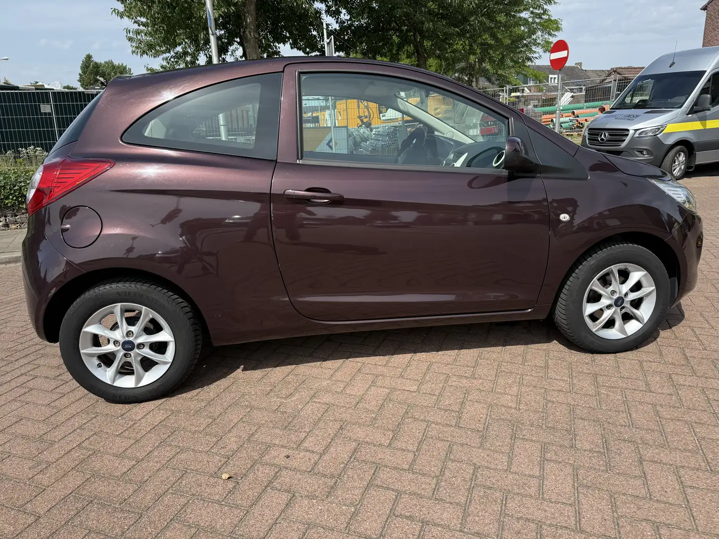 Ford Ka/Ka+ 1.2 Titanium X Airco LmVelg 2014 Zeer mooi 81dkm! Bruin - 2