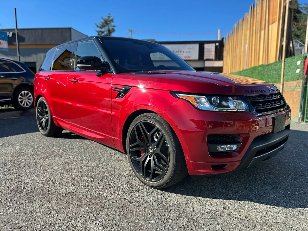 Land Rover Range Rover Sport снимка Land Rover Range Rover Sport