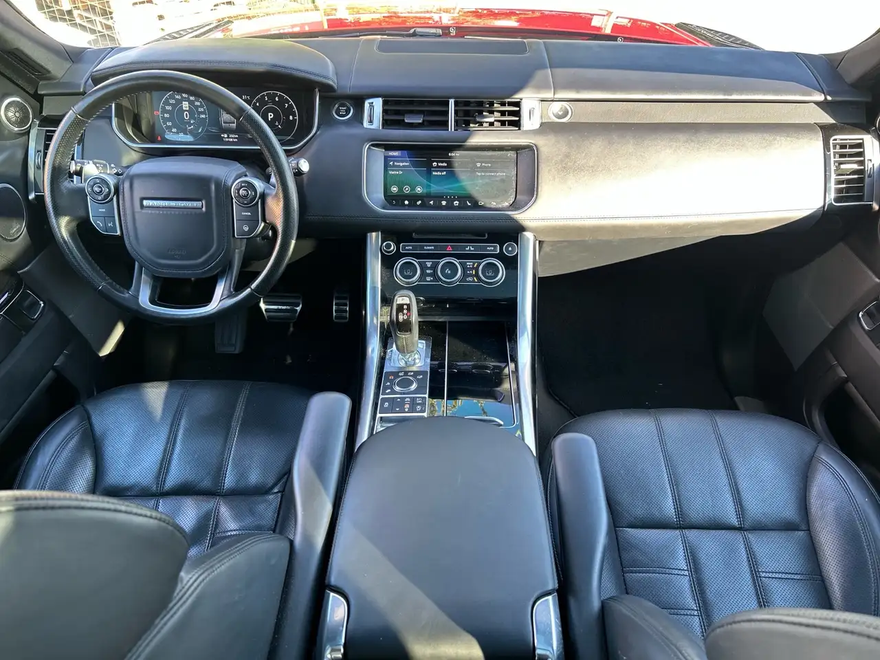 Land Rover Range Rover Sport снимка Land Rover Range Rover Sport