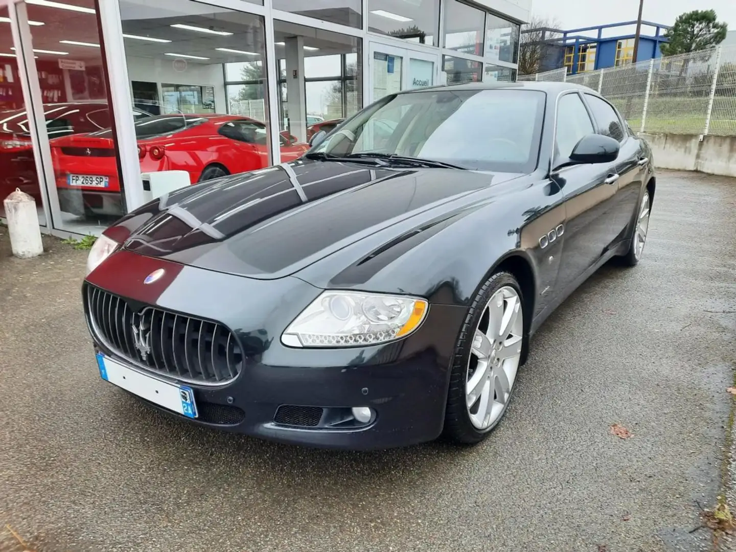 Maserati Quattroporte Vert - 2