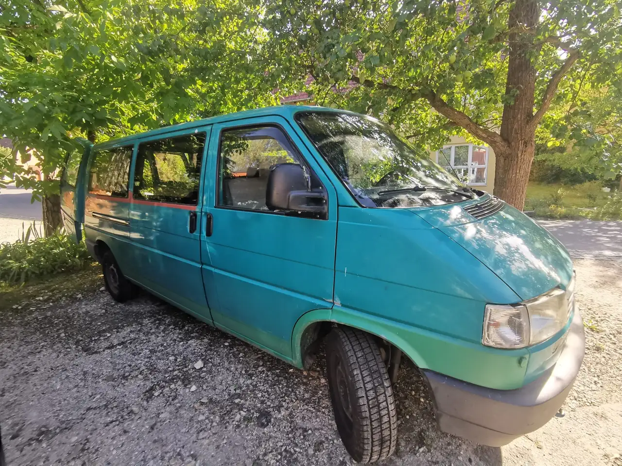 Volkswagen T4 Transporter langer Radstand – 2,4 D AA TÜV neu, foto 2