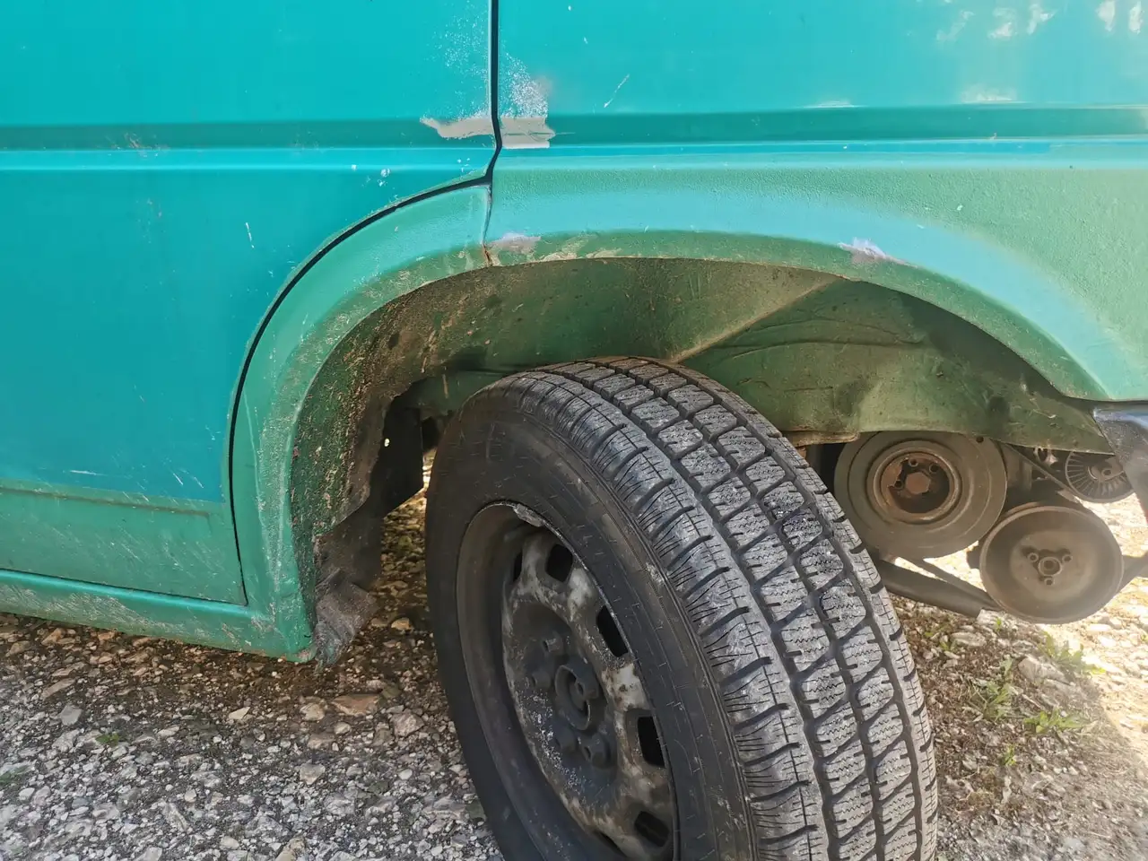 Volkswagen T4 Transporter langer Radstand – 2,4 D AA TÜV neu, foto 3