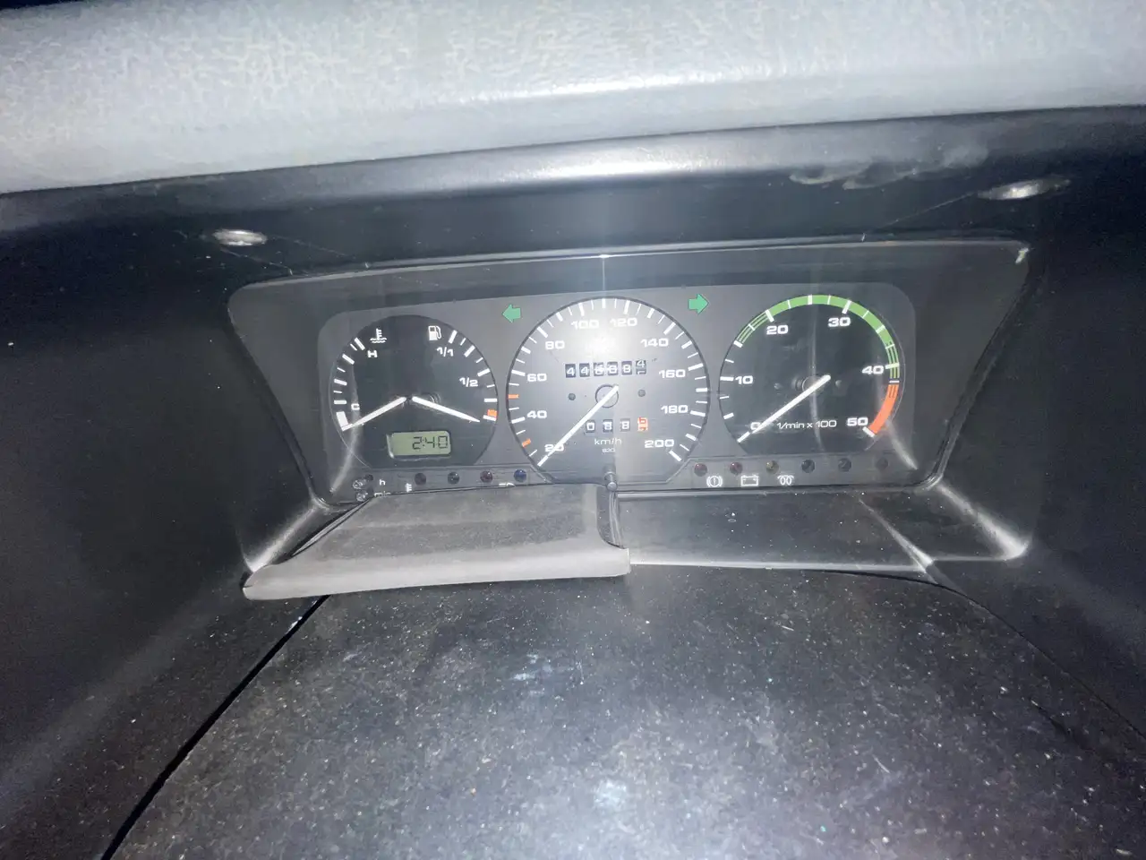 Volkswagen T4 Transporter langer Radstand – 2,4 D AA TÜV neu, foto 8