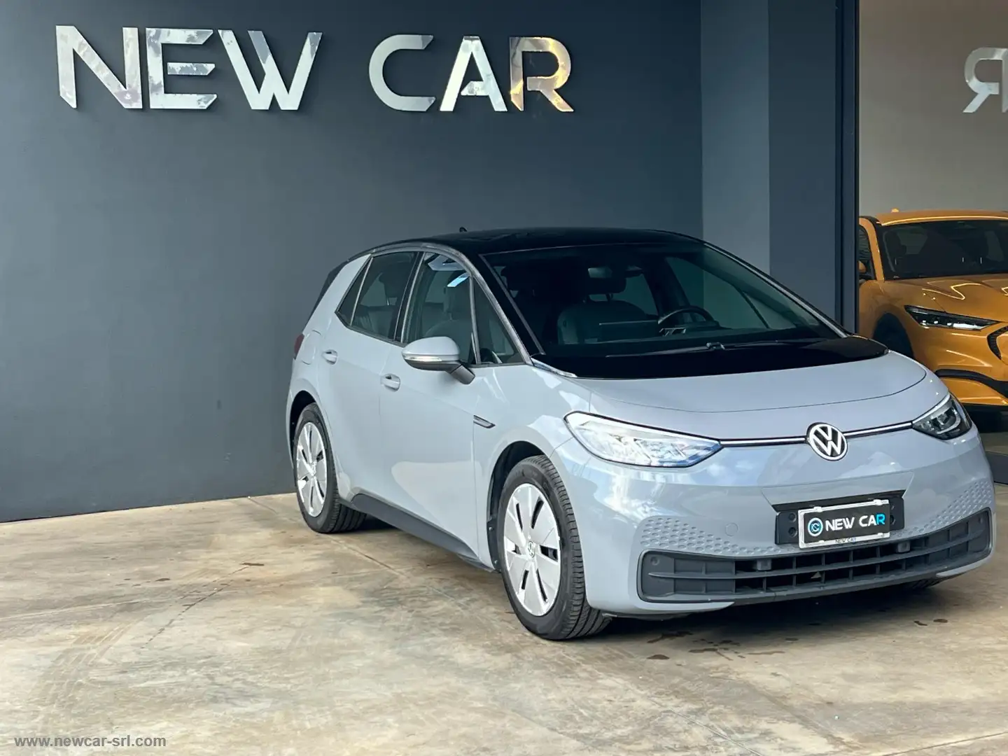 Volkswagen ID.3 Pro Performance Gris - 2