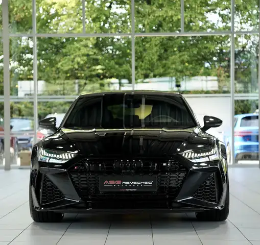Audi RS7 view 3