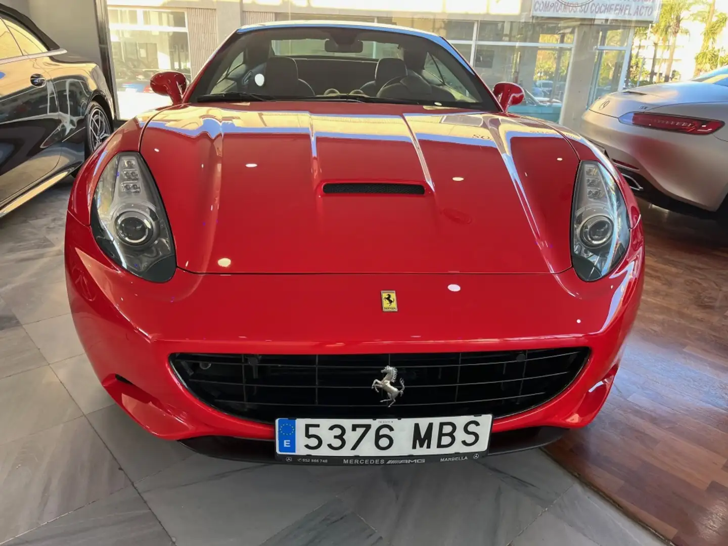 Ferrari California Rouge - 2