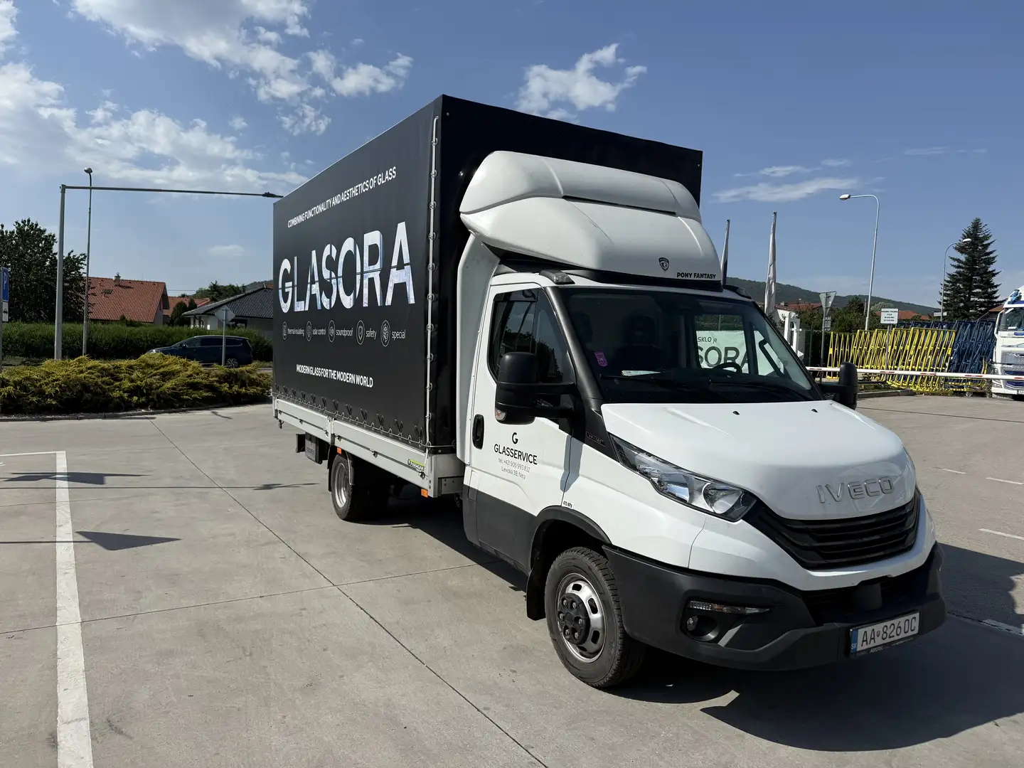 Iveco Daily 35 C 18H Weiß - 1