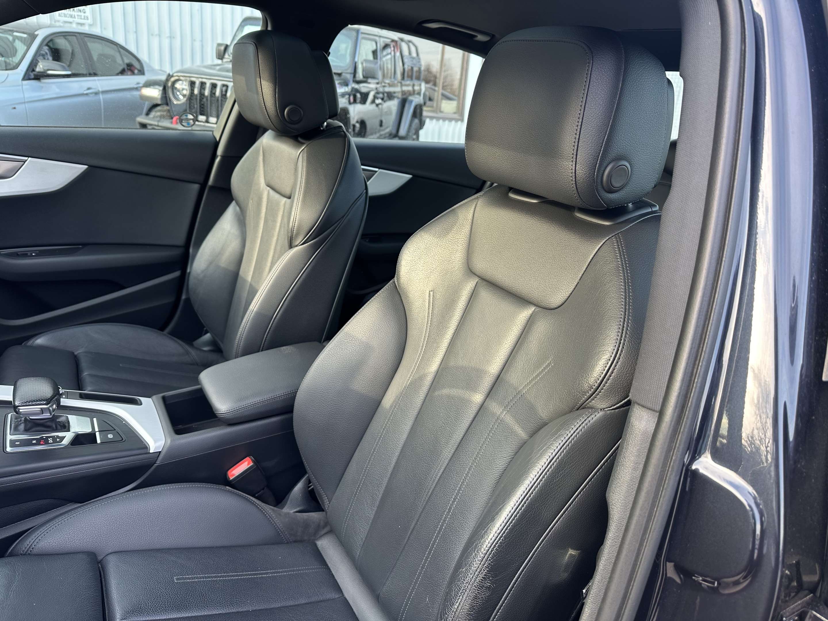 2017 Audi A4 Premium Plus | S-Line | NO ACCIDENTS | LEATHER | S thumb 11