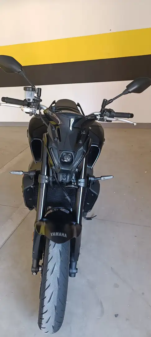 Yamaha MT-09 Nero - 1