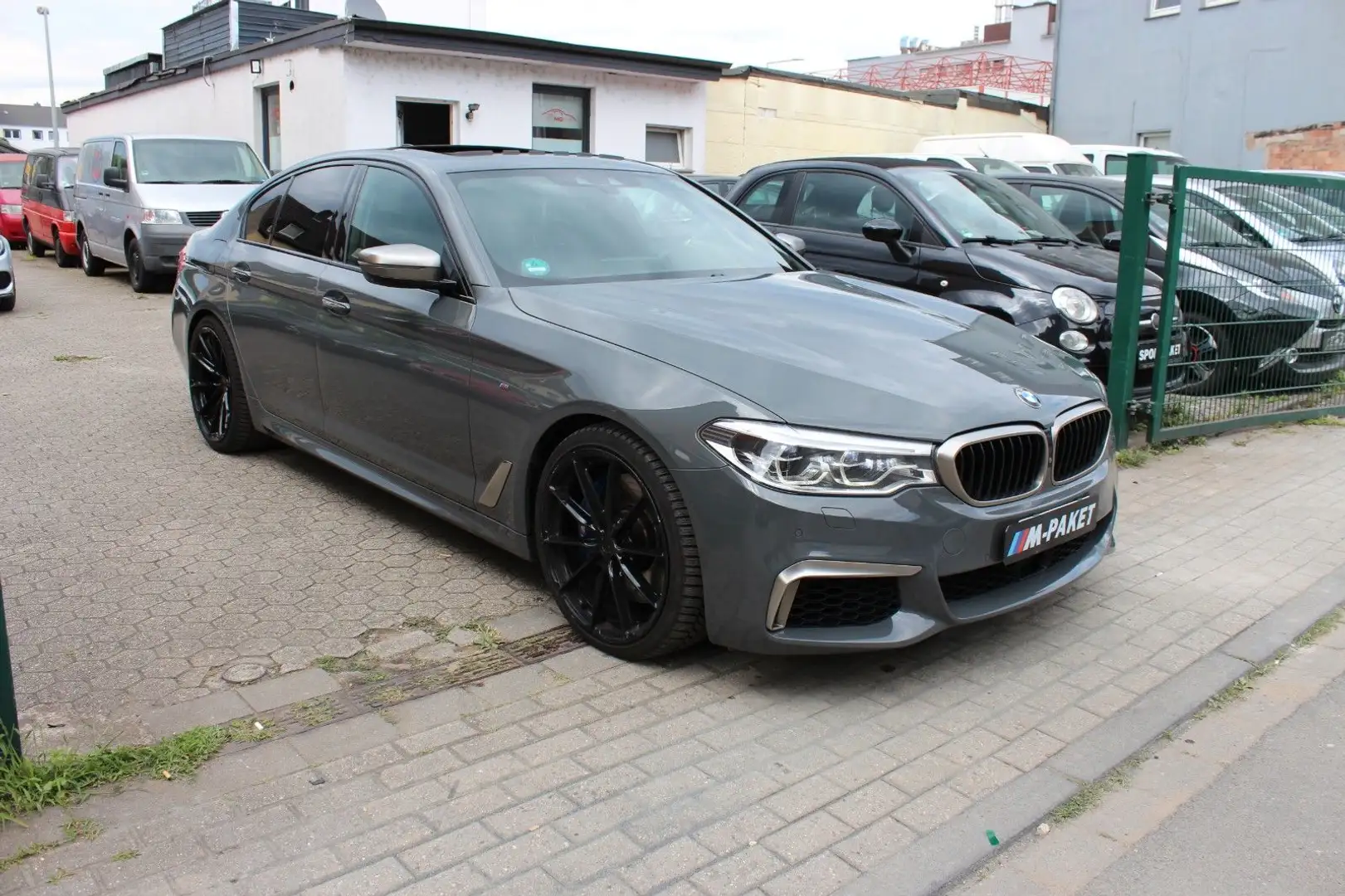 BMW 550 d xDrive/Head-up/Nachtsicht/Softclose/360° Gris - 2