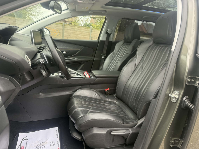 Peugeot 5008 5008 1.2 PureTech Allure *12 maanden garantie* — photo 9