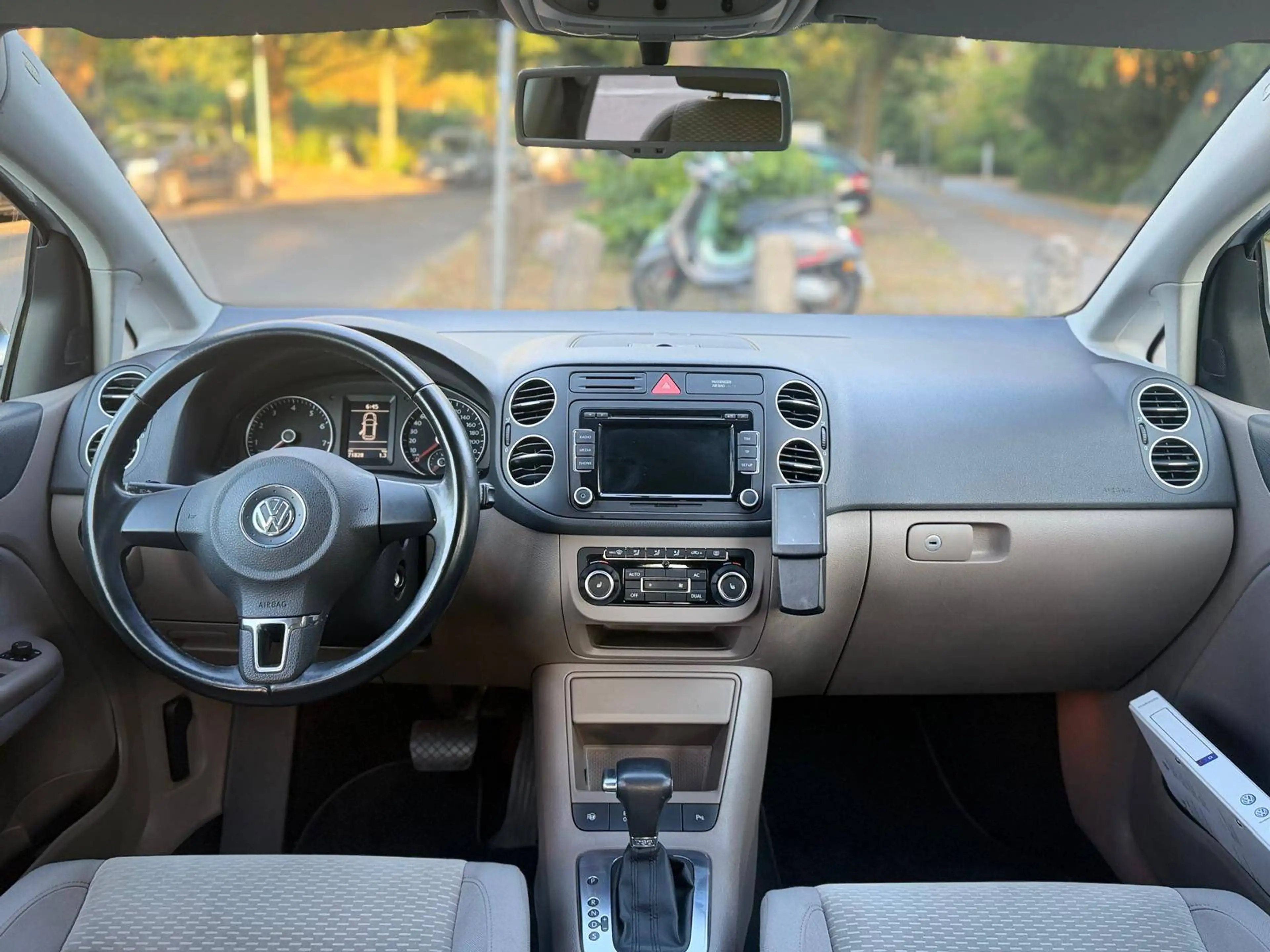 Volkswagen Golf Plus Comfortline — photo 9