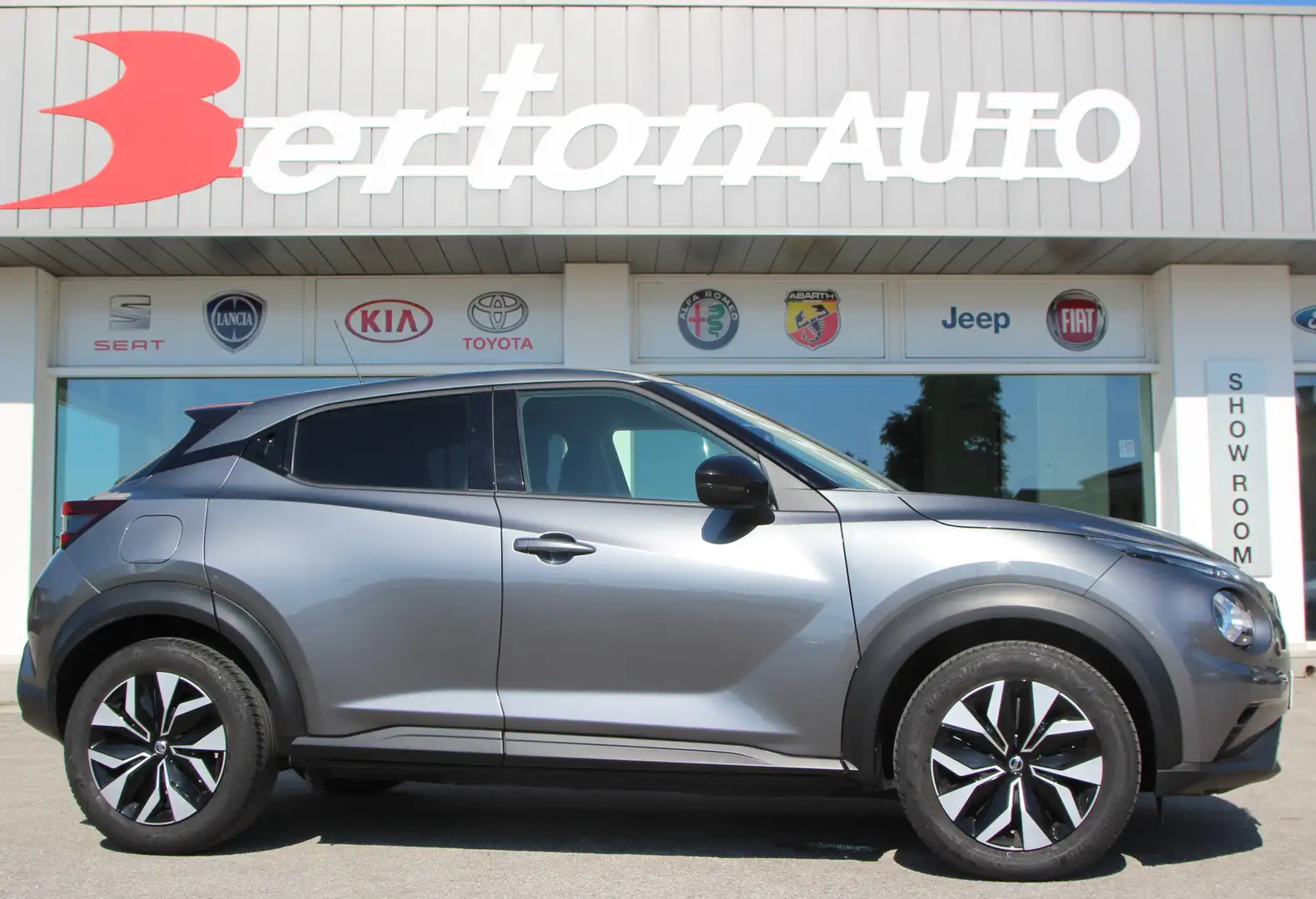 Nissan Juke Juke 1.0 dig-t Acenta 114cv Gris - 1
