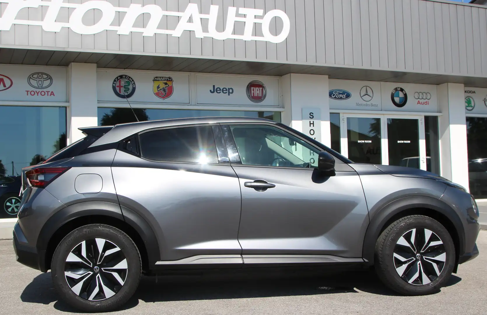 Nissan Juke Juke 1.0 dig-t Acenta 114cv Gris - 2