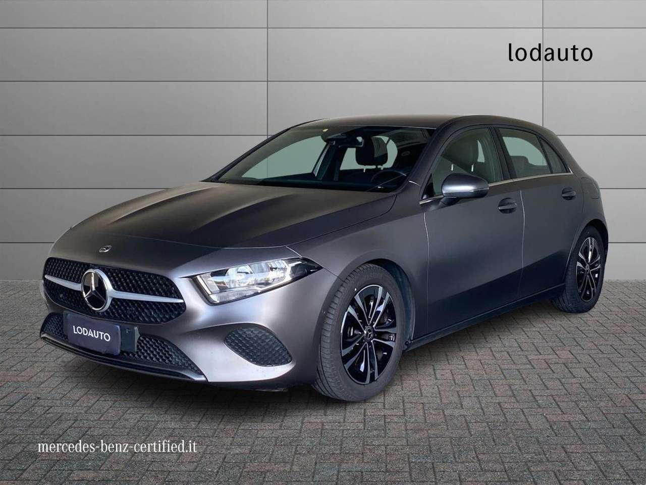 Mercedes-Benz A 220 A 220 d Executive