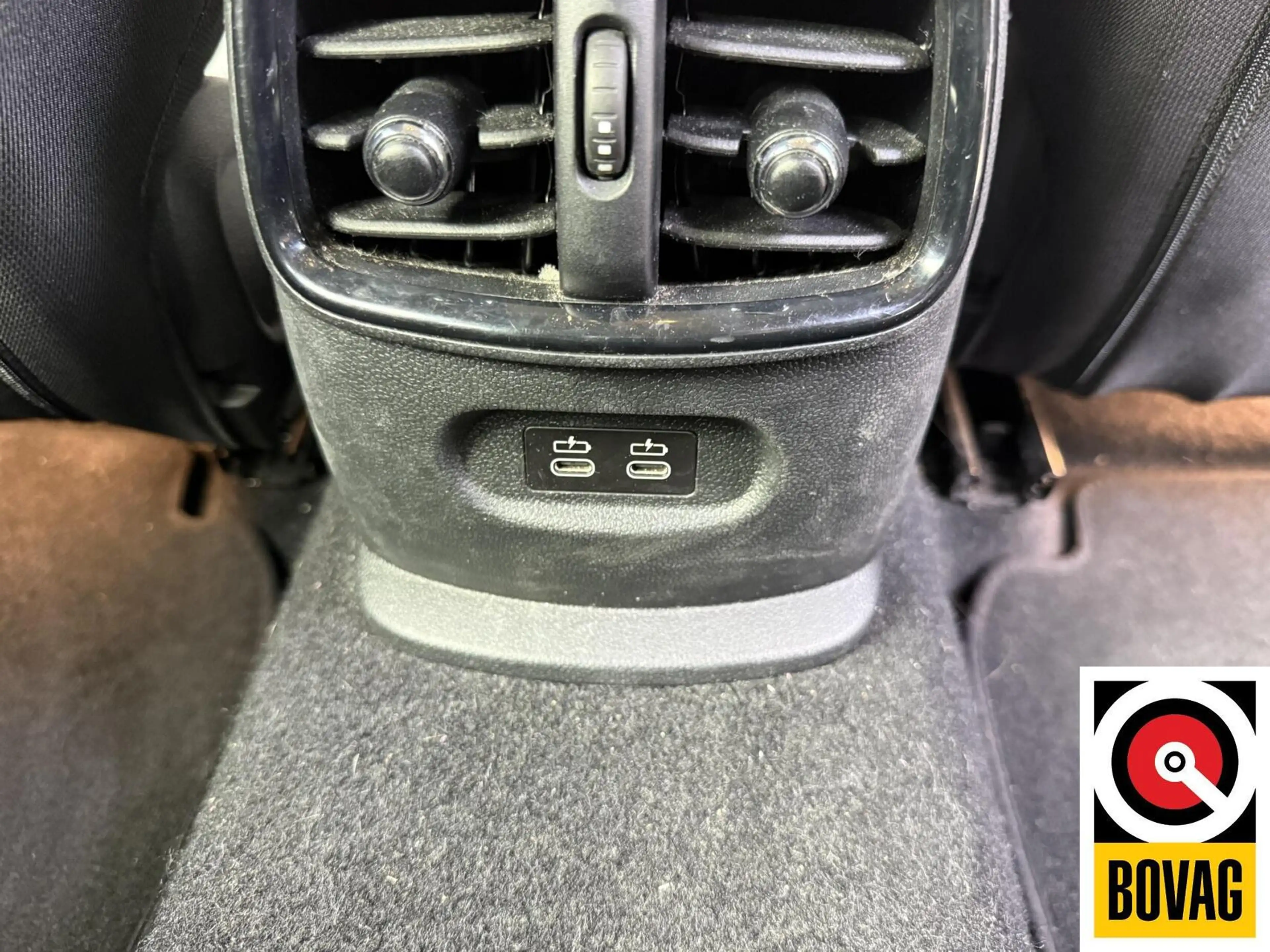 MINI Cooper Clubman 1.5 Business Edition — photo 9