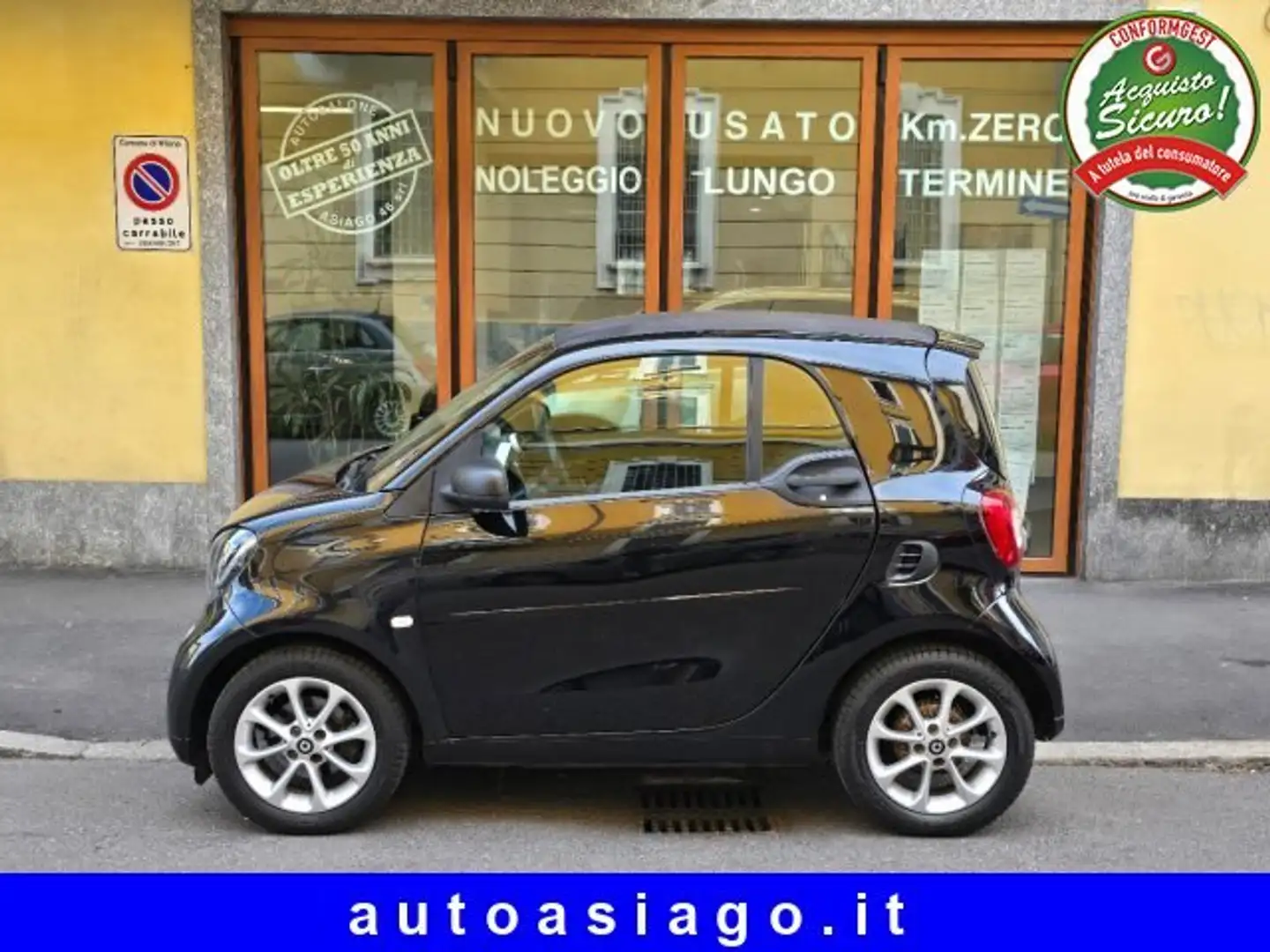 smart forTwo Fortwo III 2015 1.0 Youngster 71cv twinamic Noir - 1