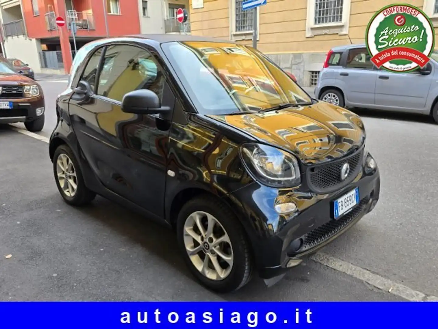 smart forTwo Fortwo III 2015 1.0 Youngster 71cv twinamic Noir - 2