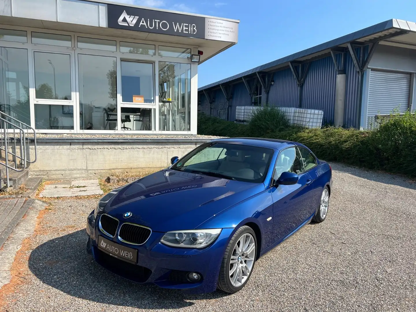 BMW 320 BaureiheCabrio/M-PAKET/PDC/SHZ/XENON/86-TKM Blauw - 2